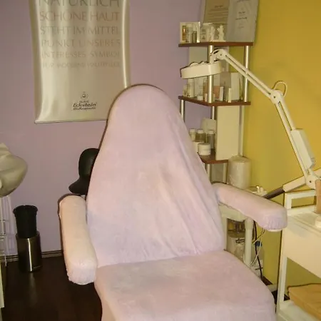 Hoefener Wirtshaus Szálloda 3*