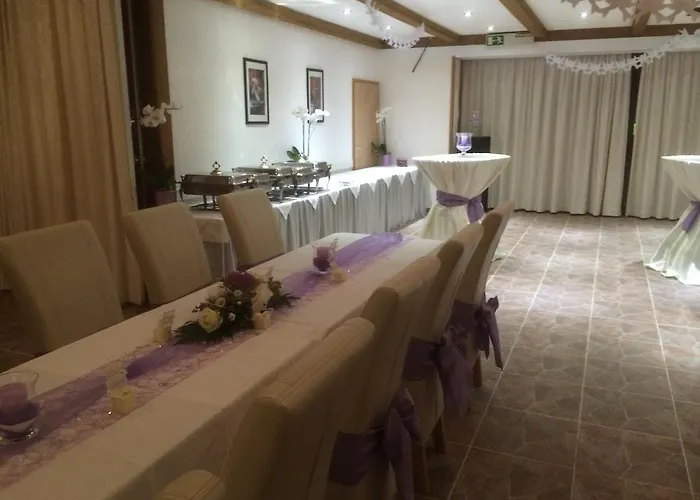 Hoefener Wirtshaus Hotel